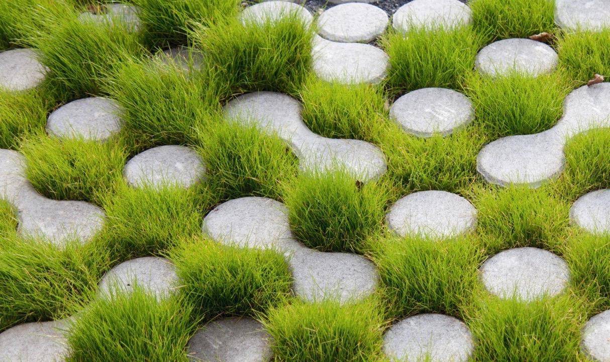 Ứng dụng của bê tông trồng cỏ trong các công trình nhà ở